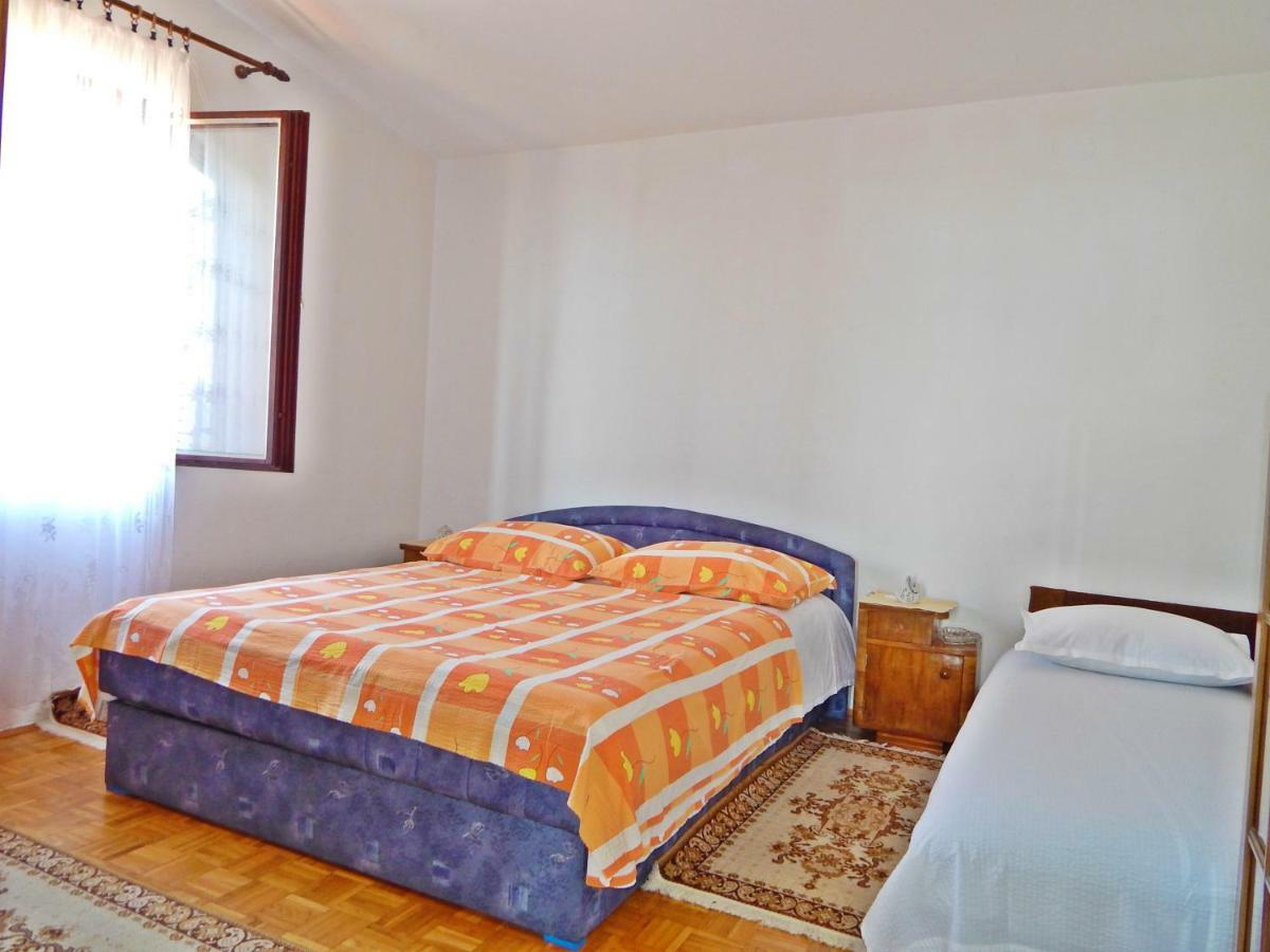 Apartment Kovacic 오미스 외부 사진